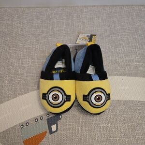 New Minions Toddler Slippers Small(5T-6T) Indoor/outdoor Slip-on Shoes